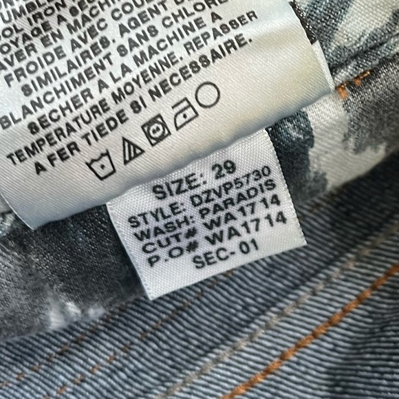 Joe’s Jeans • Honey Paradis Wide Leg Boot Cut Blue Jeans - Picture 4 of 8